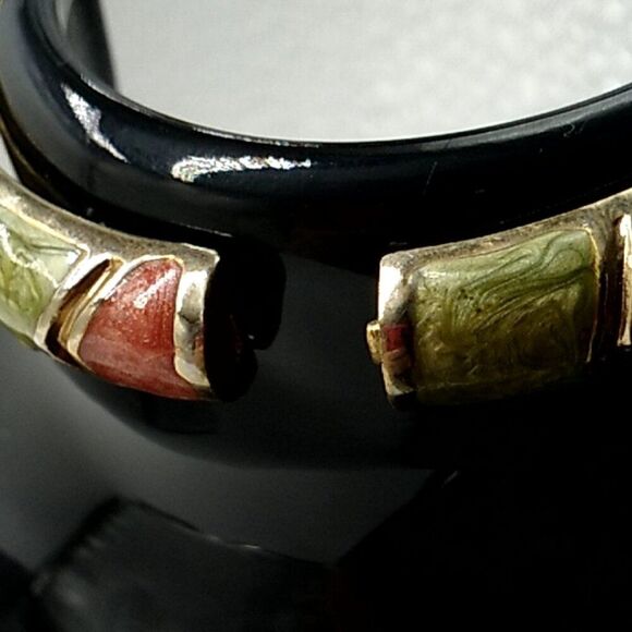 Swirled Enameled Clamper Hinged Pink Green Rhinestone Bracelet Gold-tone 7" - Picture 6 of 6